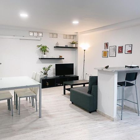 Gmc Turistics - Great Apartment For Groups & Families Málaga Kültér fotó