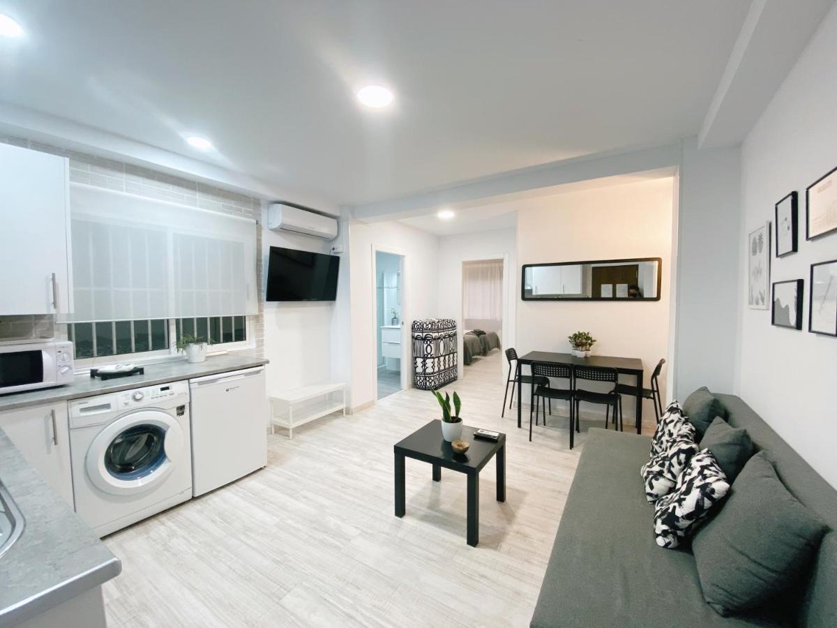 Gmc Turistics - Great Apartment For Groups & Families Málaga Kültér fotó