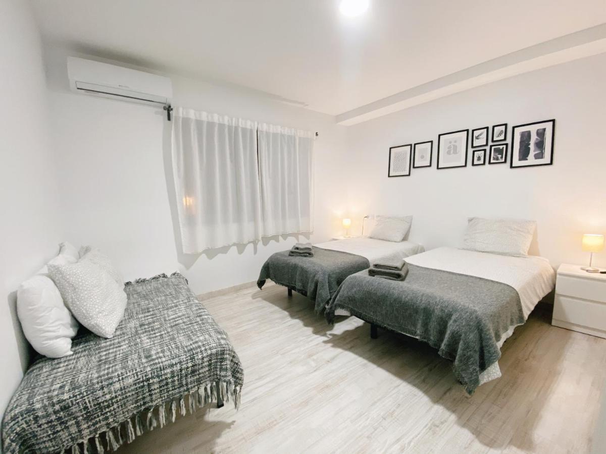 Gmc Turistics - Great Apartment For Groups & Families Málaga Kültér fotó