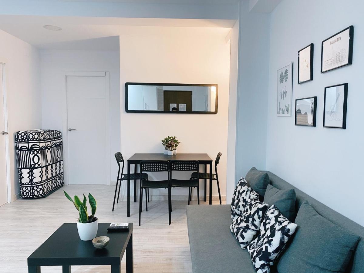 Gmc Turistics - Great Apartment For Groups & Families Málaga Kültér fotó